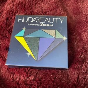 Huda Sapphire obsessions